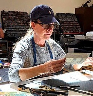 Profile image of artist Amy Coady